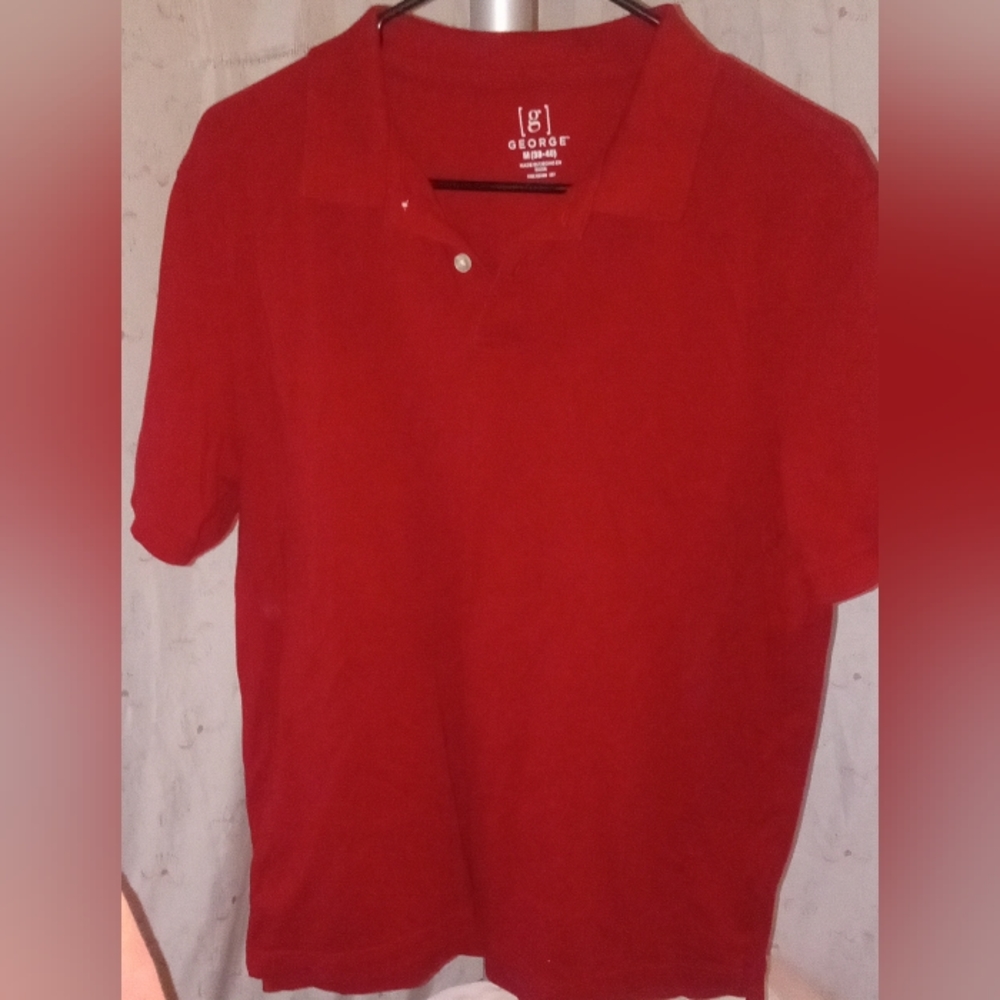 Red polo